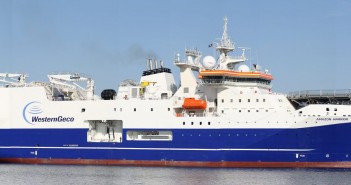 New Zealand bans new oil and gas exploration permits panorama-departure-28-april-2014-e1470145945697