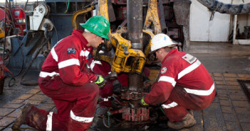 Norwest finds oil in Xanadu A Norwest drilling crew in operation. Image courtesy of Norwest Energy